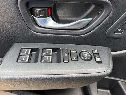 Certified 2024 Honda Pilot Elite image 21