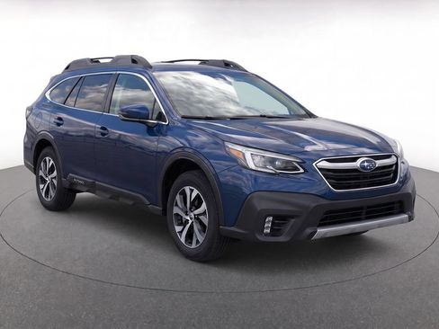 Used 2020 Subaru Outback Limited w/ Popular Package #2 AWD/4WD image 2