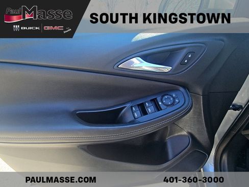 Certified 2023 Buick Encore GX Preferred w/ Cold Weather Comfort Package AWD/4WD image 11