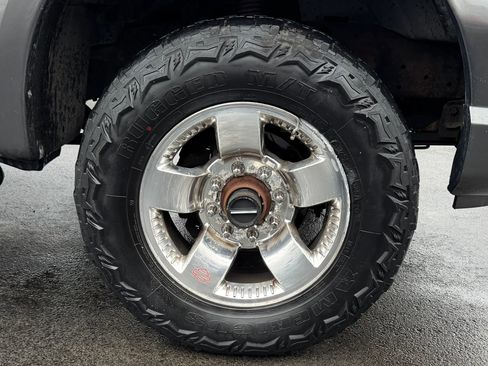 Used 2004 Ford F350 Harley-Davidson image 10