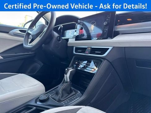 Used 2026 Volkswagen Taos SE w/ Taos Adventure Package AWD/4WD image 23