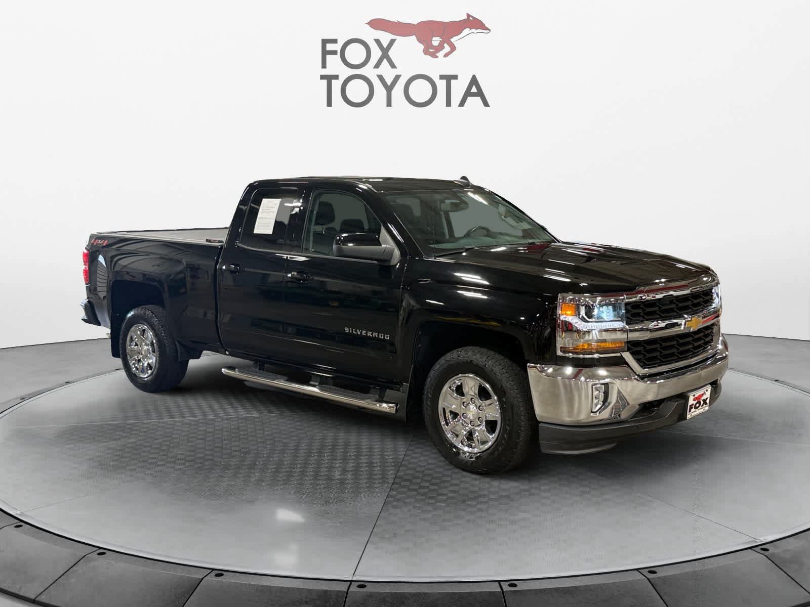 Used 2018 Chevrolet Silverado 1500 LT w/ All Star Edition AWD/4WD image 8