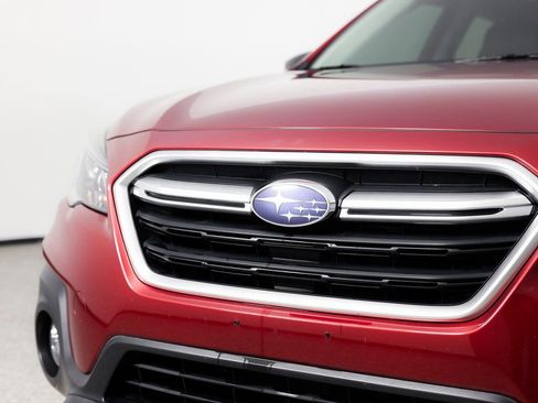 Used 2018 Subaru Outback 2.5i image 4