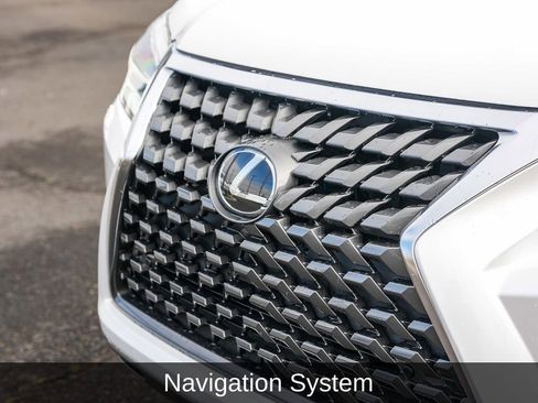 Used 2022 Lexus GX 460 Premium w/ Premium Package AWD/4WD image 3