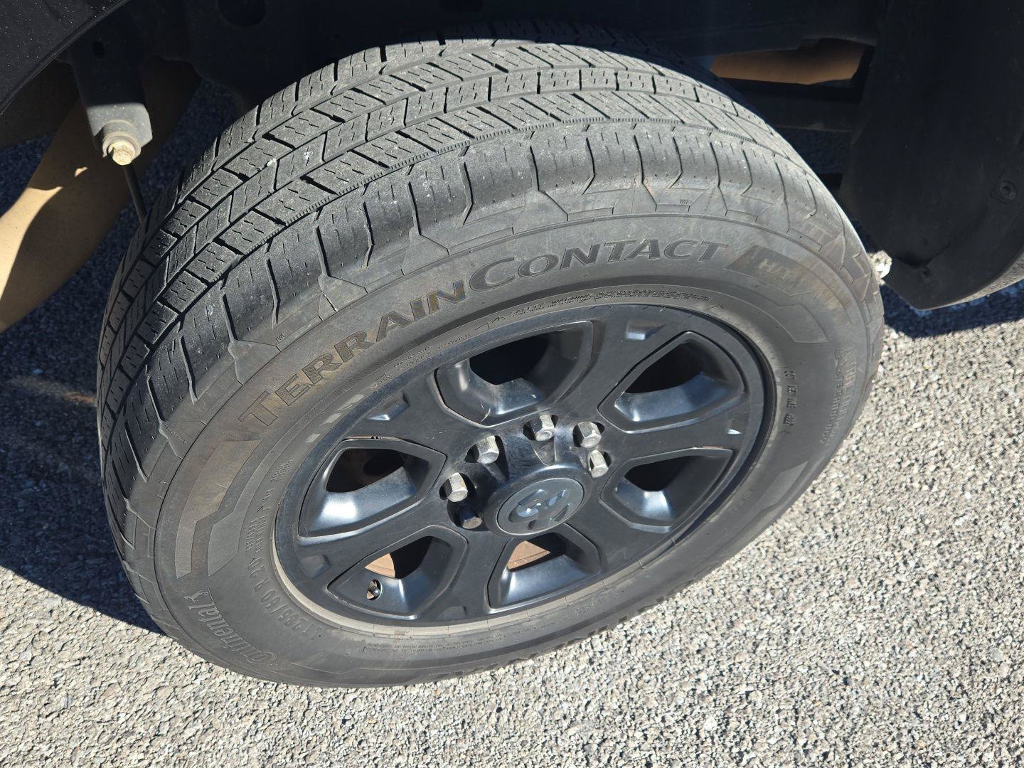Used 2018 RAM 2500 Laramie w/ Sport Appearance Group RWD image 10