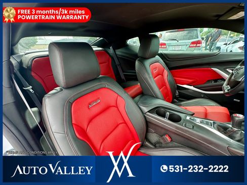 Used 2017 Chevrolet Camaro SS RWD image 19