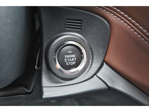 Used 2025 Subaru Outback Touring image 19