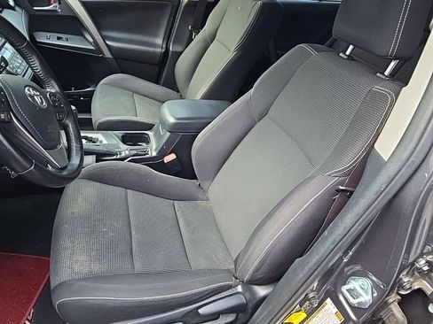 Used 2017 Toyota RAV4 XLE image 2