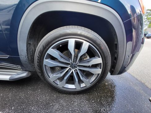 Used 2021 Volkswagen Atlas SEL Premium AWD/4WD image 7