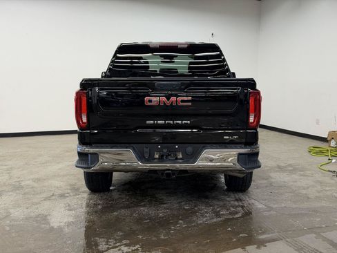 Used 2025 GMC Sierra 1500 SLT AWD/4WD image 8