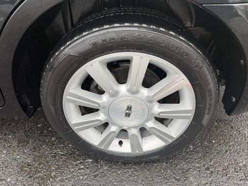 Used 2012 Lincoln MKZ image 12