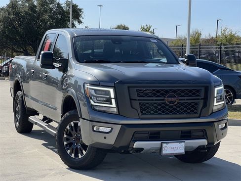 Certified 2023 Nissan Titan PRO-4X w/ Pro-4x Convenience Package image 2