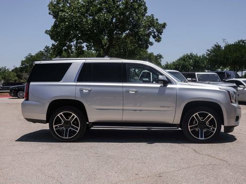 Used 2018 GMC Yukon Denali w/ Open Road Package AWD/4WD image 5