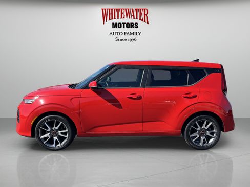 Used 2022 Kia Soul GT-Line image 2