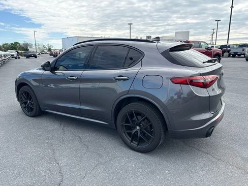 Used 2020 Alfa Romeo Stelvio Ti Sport w/ Quick Order Package 22S Sport AWD/4WD image 3