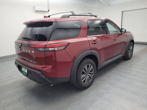 Used 2022 Nissan Pathfinder SV AWD/4WD image 10