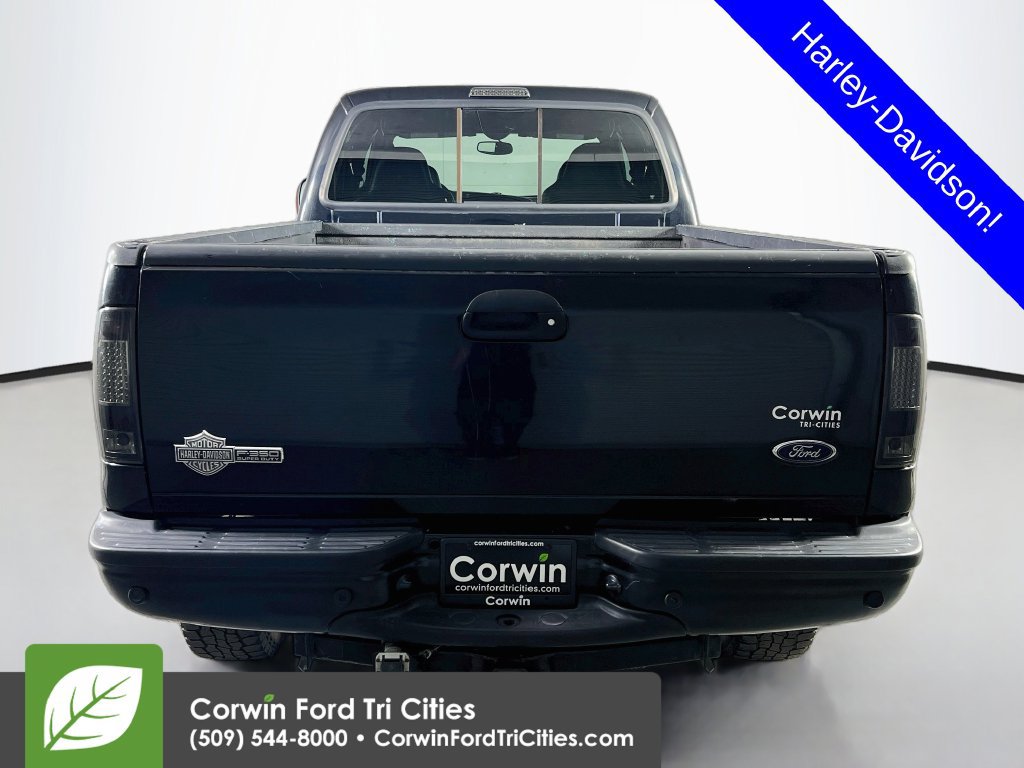 Used 2005 Ford F350 Harley-Davidson AWD/4WD image 12