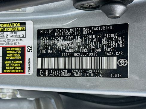 Used 2018 Toyota Camry SE FWD image 12