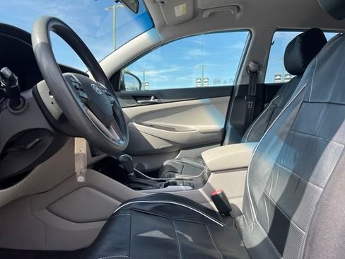 Used 2016 Hyundai Tucson SE w/ Option Group 02 FWD image 15