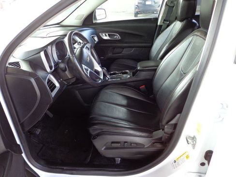 Used 2017 Chevrolet Equinox LT image 13