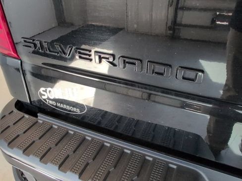 Certified 2023 Chevrolet Silverado 1500 RST AWD/4WD image 31