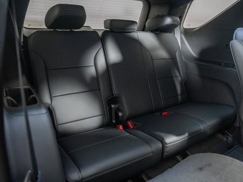 New 2026 Chevrolet Traverse LT w/ LPO, Floor Liner Package image 33