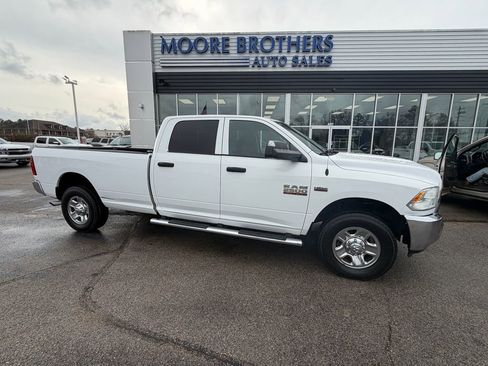 Used 2016 RAM 2500 Tradesman w/ Chrome Appearance Group image 1