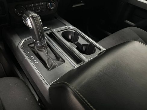 Used 2018 Ford F150 XLT w/ Equipment Group 302A Luxury AWD/4WD image 42