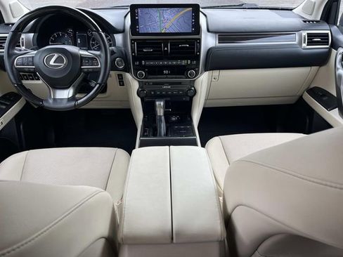 Used 2023 Lexus GX 460 Premium image 14