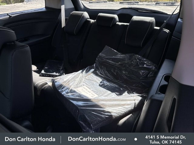 New 2027 Honda Odyssey Touring image 17