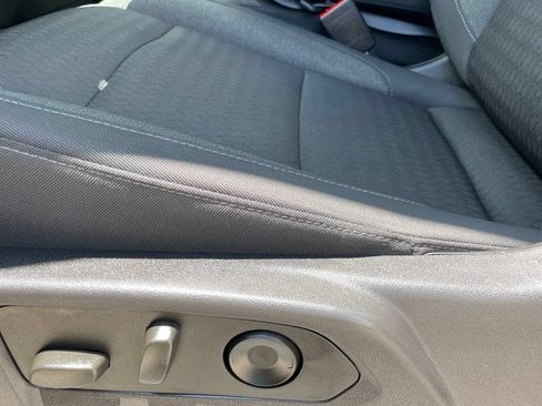 Certified 2023 Chevrolet Silverado 1500 Custom RWD image 23