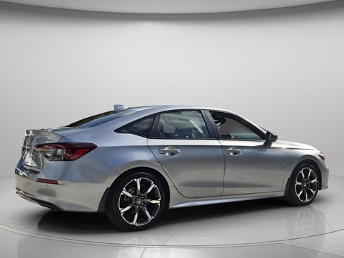 Certified 2025 Honda Civic Sport image 6