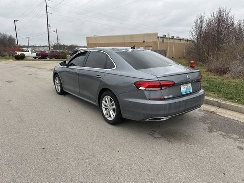 Used 2020 Volkswagen Passat 2.0T SE image 7