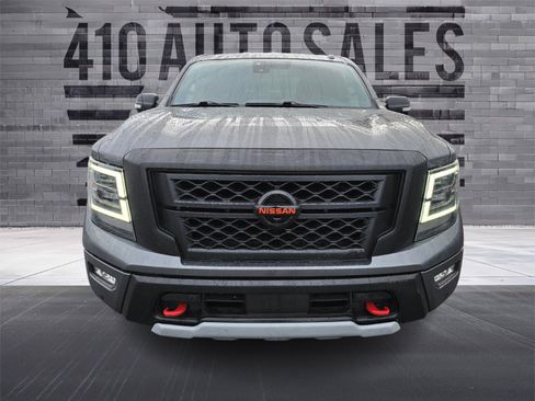 Used 2021 Nissan Titan PRO-4X w/ Pro-4x Convenience Package image 5