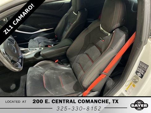 Used 2018 Chevrolet Camaro ZL1 image 18