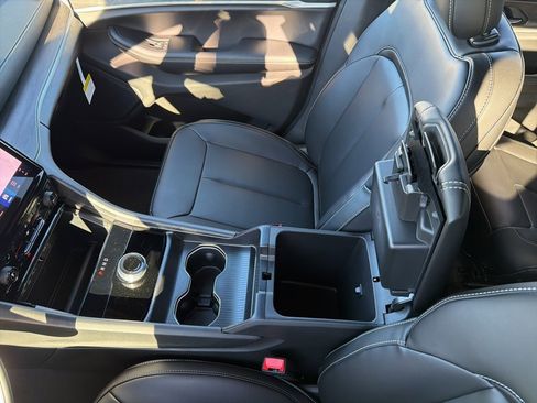 New 2025 Jeep Grand Cherokee L Limited image 51