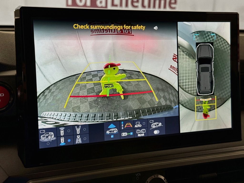 Certified 2025 Toyota 4Runner TRD Off-Road Premium AWD/4WD image 6