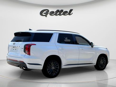 Used 2025 Hyundai Palisade Calligraphy image 8