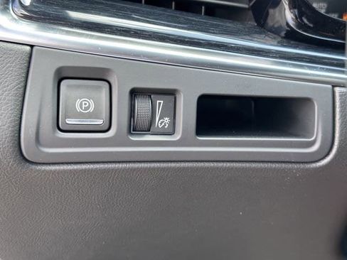 New 2025 Cadillac XT5 Premium Luxury image 21