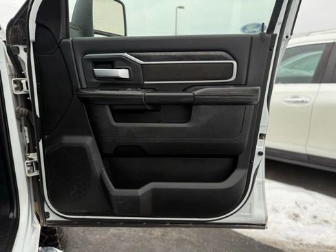 Used 2024 RAM 2500 Big Horn w/ Off Road Package image 18