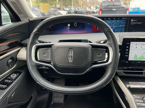 Used 2025 Lincoln Nautilus Premier w/ Equipment Group 102A image 22