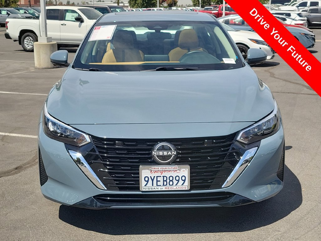 Used 2025 Nissan Sentra SV w/ SV Premium Package FWD image 34
