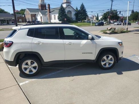 Certified 2018 Jeep Compass Latitude w/ Popular Equipment Group image 11