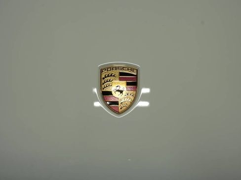 New 2026 Porsche Macan image 29