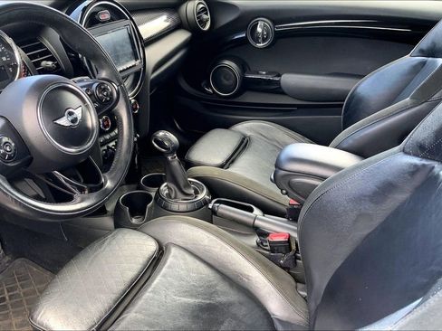 Used 2015 MINI Cooper S image 16