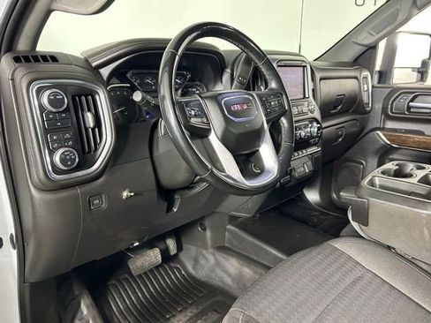Used 2023 GMC Sierra 3500 SLE w/ SLE Convenience Package AWD/4WD image 16
