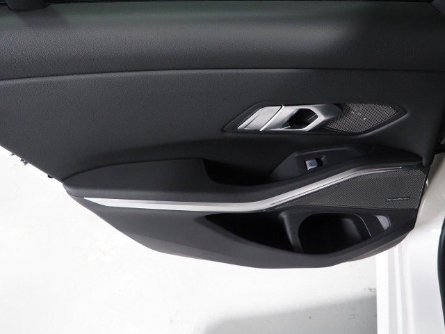 Used 2025 BMW M340i w/ Premium Package RWD image 66