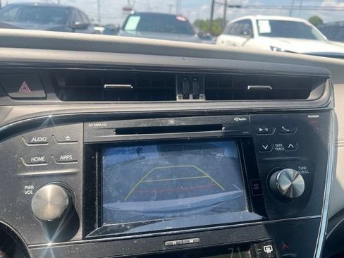 Certified 2016 Toyota Avalon Limited w/ Toyota Safety Sense Package FWD image 3