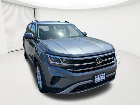 Used 2022 Volkswagen Atlas SE w/ Panoramic Sunroof Package AWD/4WD image 2