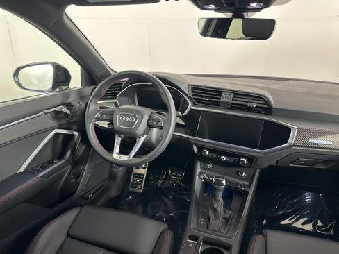Used 2025 Audi Q3 2.0T Premium Plus w/ Premium Plus Package image 15